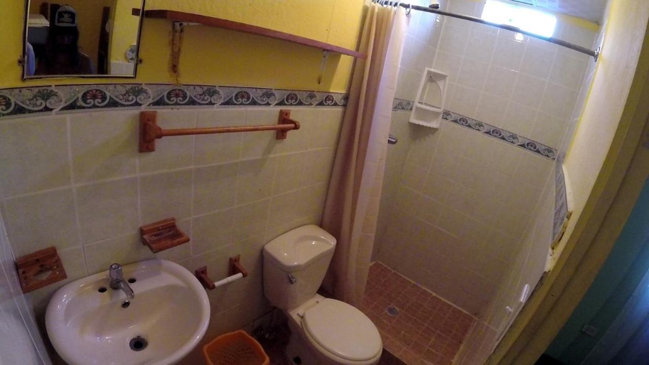 Hostal Green Coast Carenero Island Eksteriør bilde
